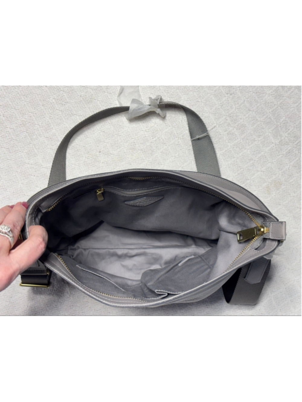 NWOT FOSSIL "Maya" Hobo Gray/Light Taupe Leather Handbag Purse ZB7191 w/key! - Picture 8 of 12